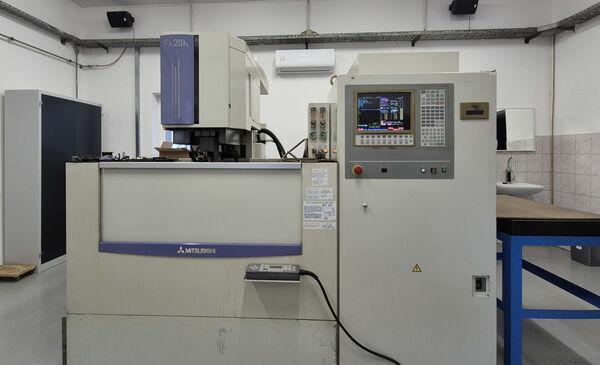 Wire EDM — manufacturing a precise profile, MIKRO-PRO.